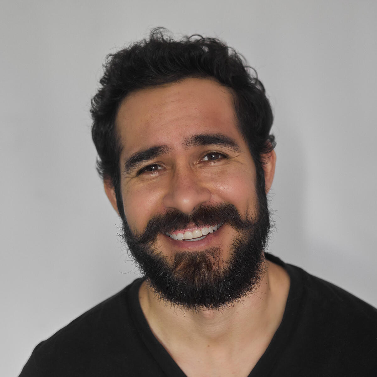 Isaac Rodríguez Isaac Rodríguez — estratega de ecosistemas de contenido y productor audiovisual en Playa del Carmen, México